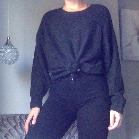 Baggy Grey Sweater - Picture 2 of 5